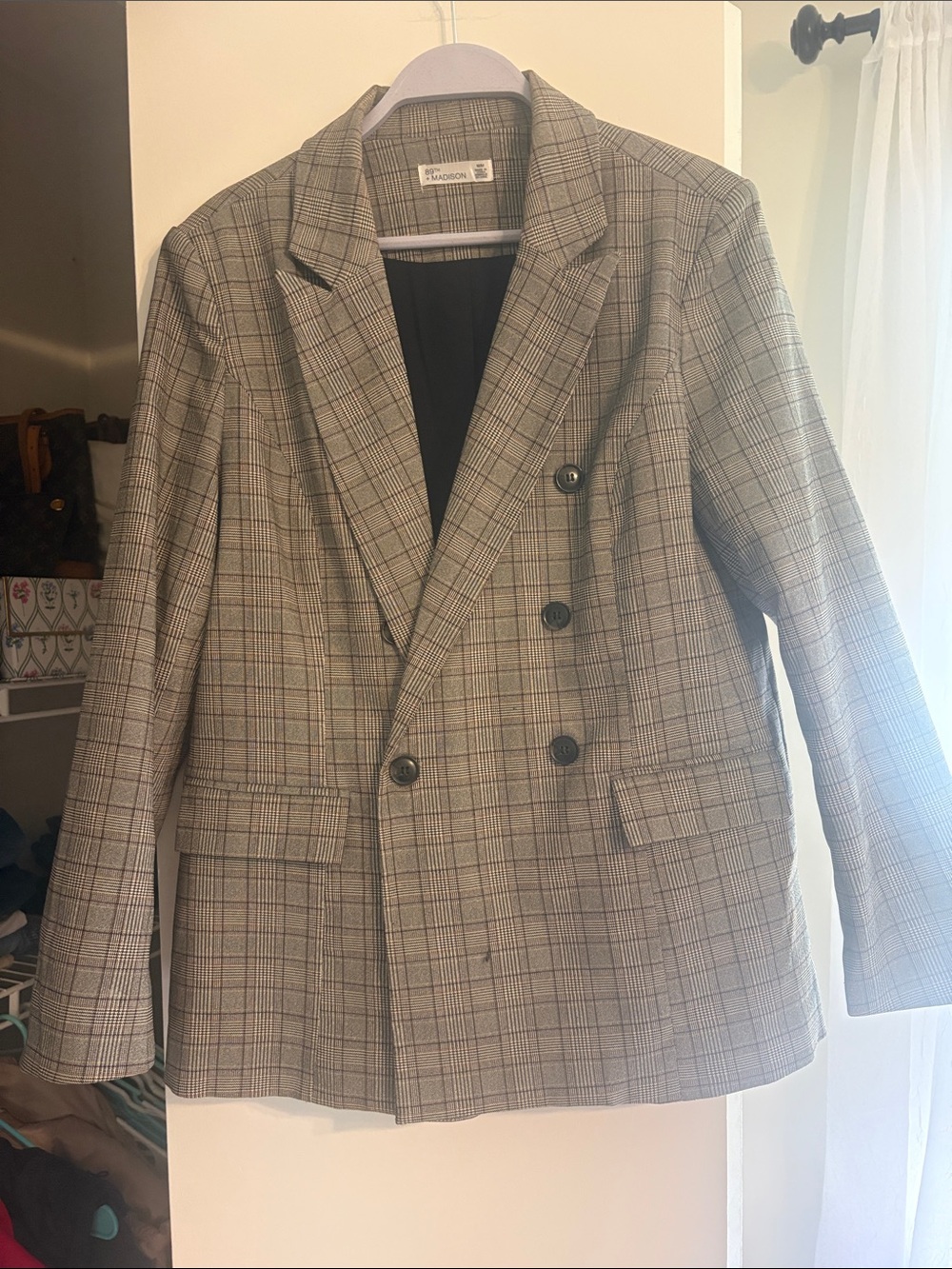 89th & Madison Double-Breasted Plaid Blazer in Gray and Black